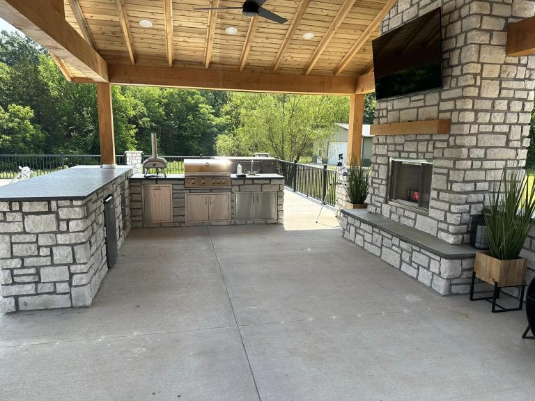 347232168 899347827831484 3419286741676103173 N