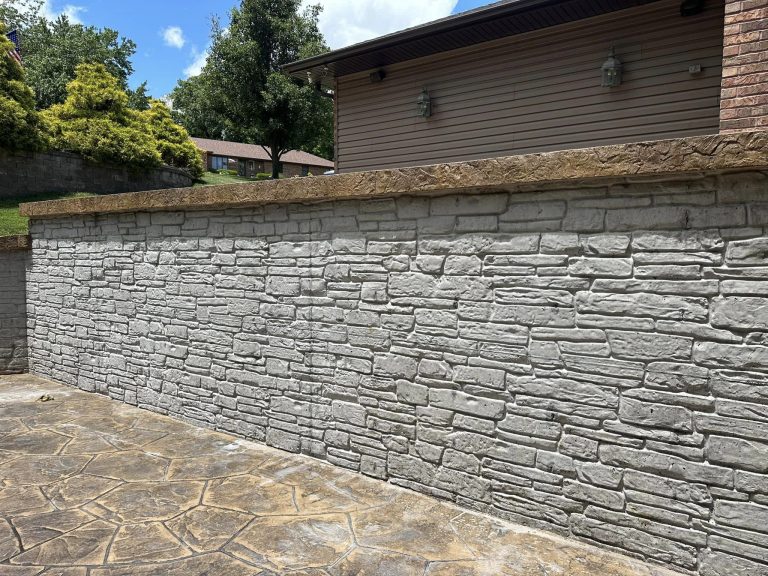 Concrete Retaining Wall